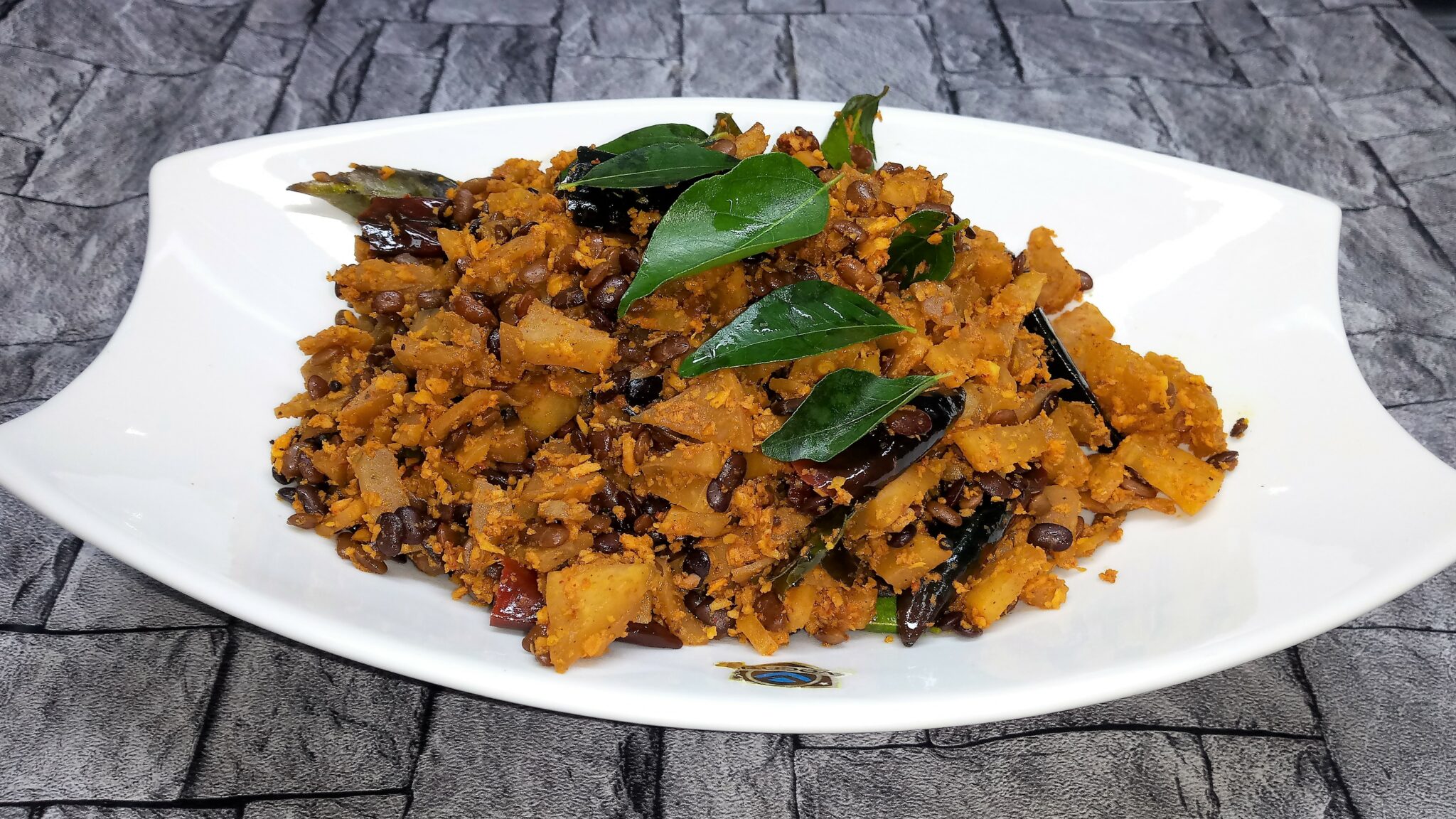 Weight loss recipe – Horse gram – papaya subzi | muthira papaya thoran | Healthy vegetable mix